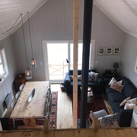 Nora'S Waterfront Cabin スヴォルヴァール エクステリア 写真
