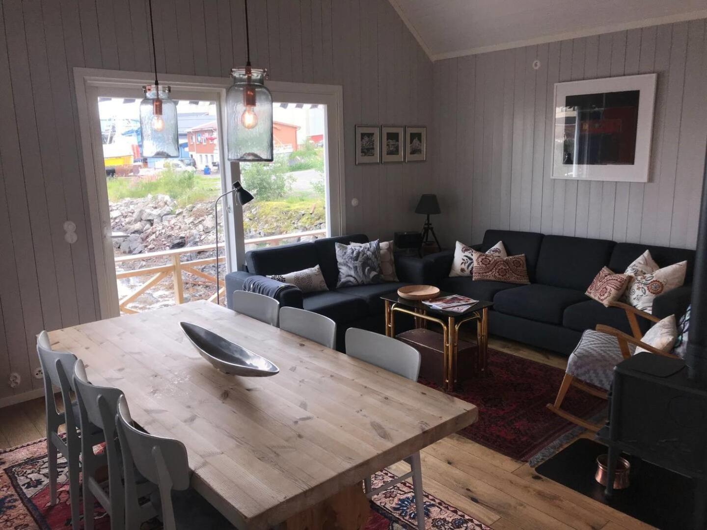 Nora'S Waterfront Cabin スヴォルヴァール エクステリア 写真